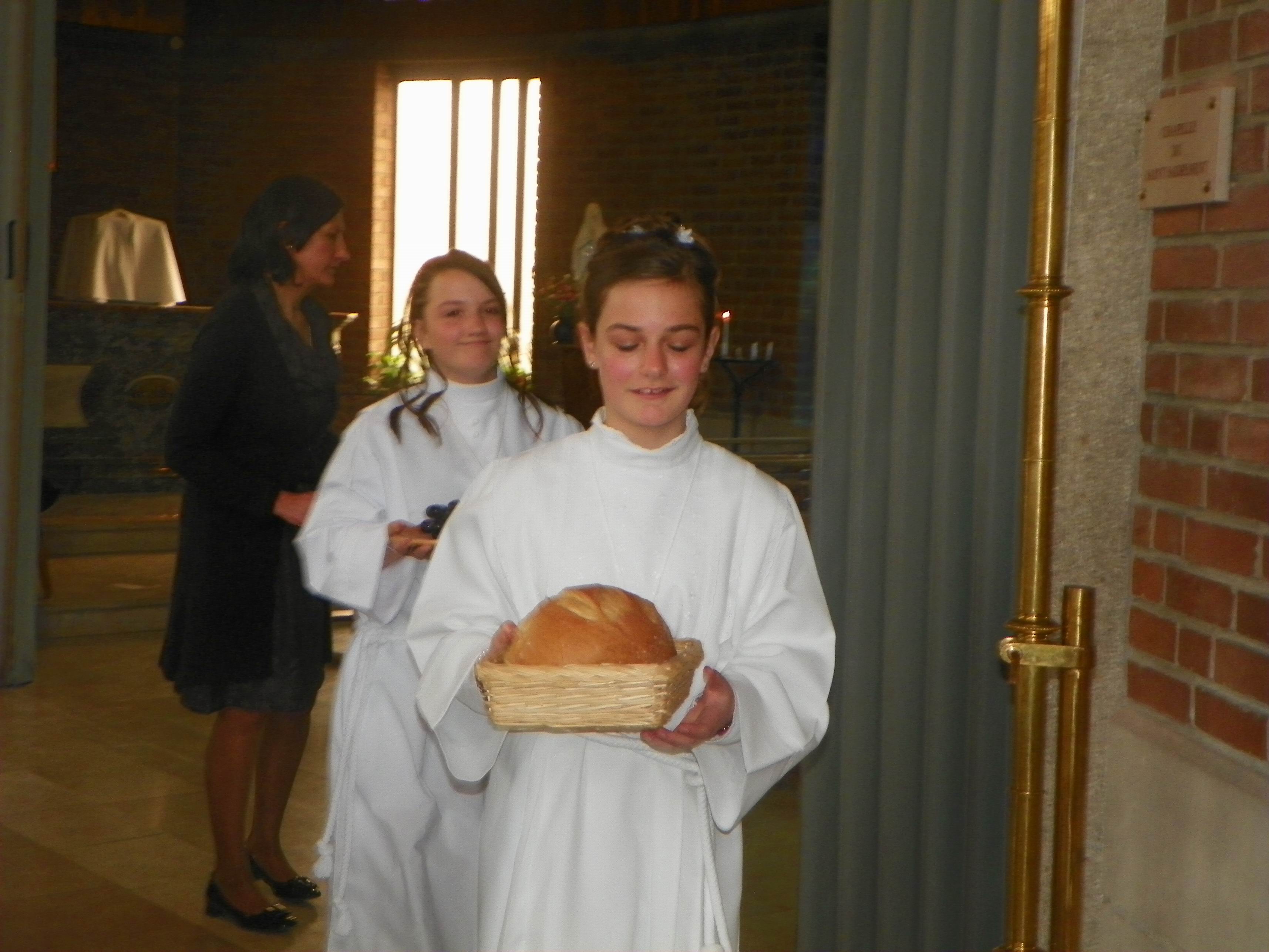 communion-Bouchain-mai2012 138