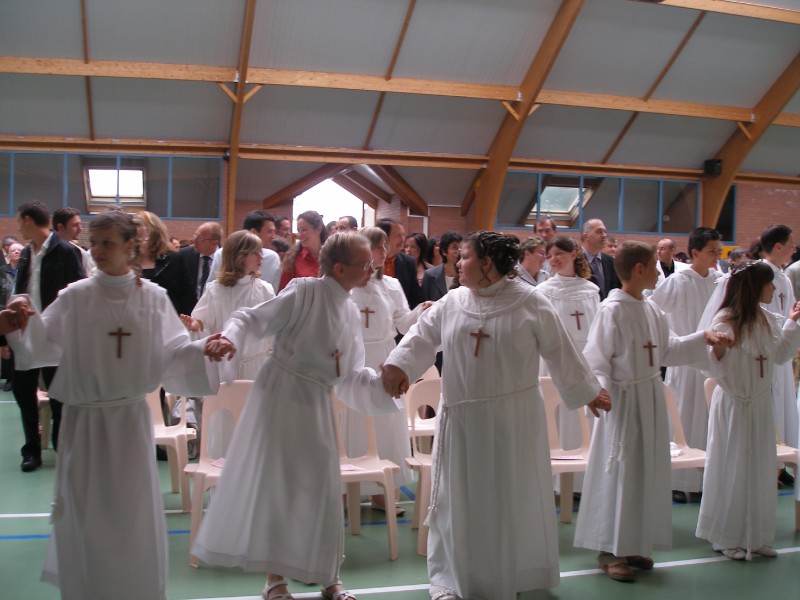communion wallers le 18 MAI 2008 001
