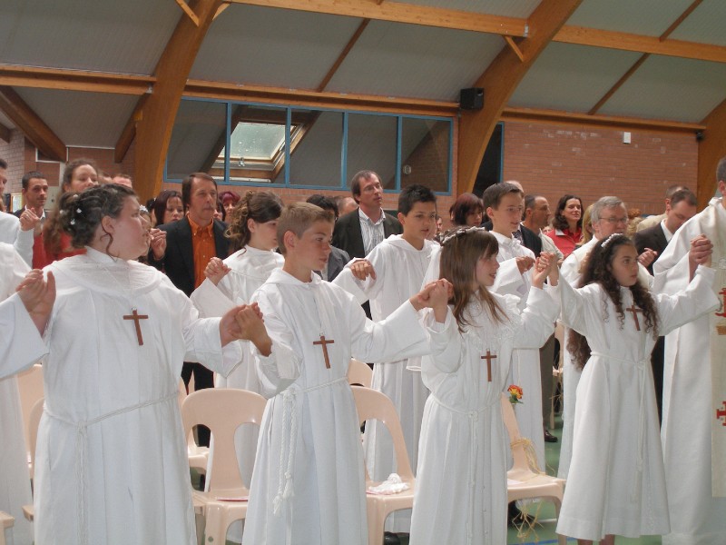 communion wallers le 18 MAI 2008 004