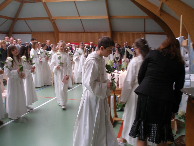 communion wallers le 18 MAI 2008 011