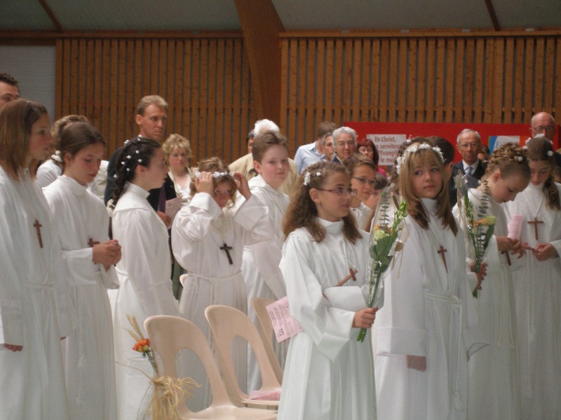communion wallers le 18 MAI 2008 022