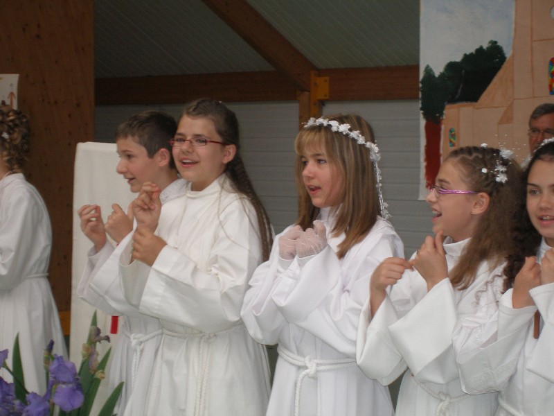 communion wallers le 18 MAI 2008 033