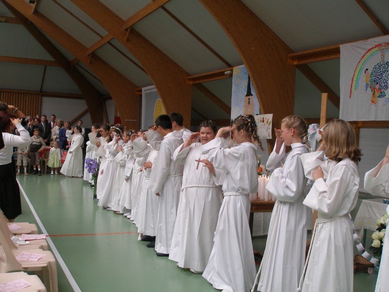 communion wallers le 18 MAI 2008 043