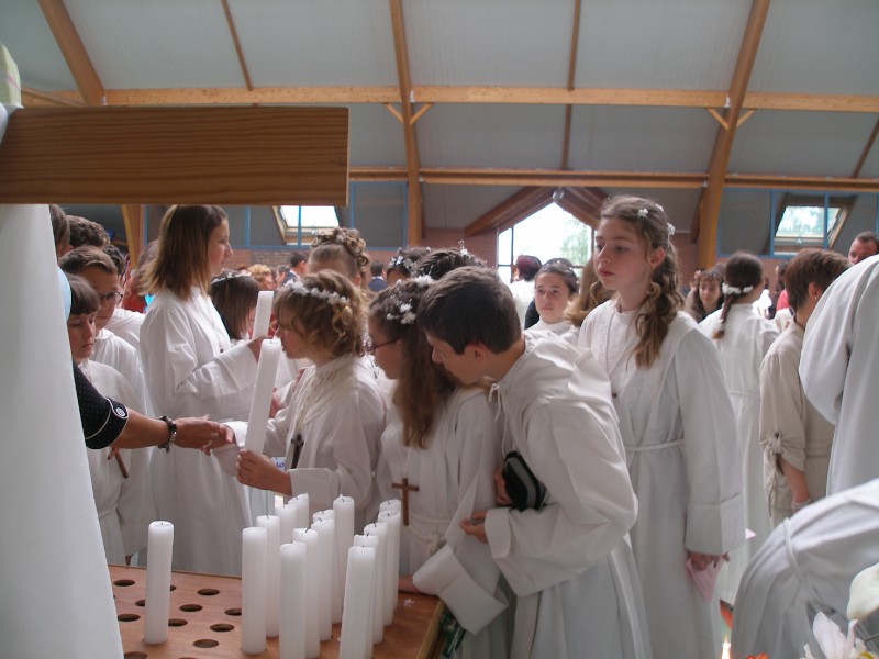 communion wallers le 18 MAI 2008 047