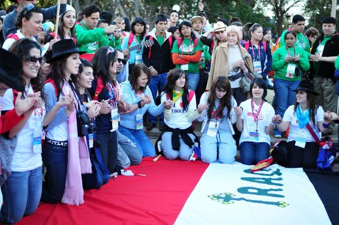 Des Irakiens prient pour la paix