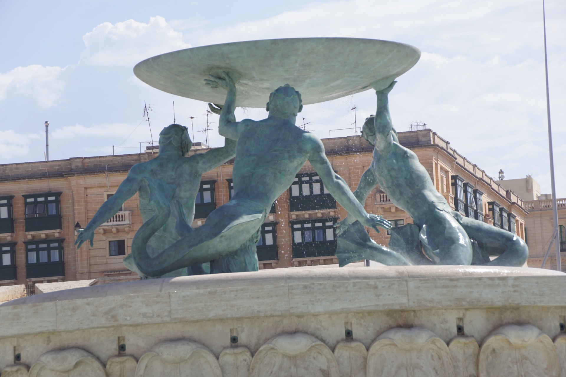 DSC03225 La Valette, Fontaine des tritons