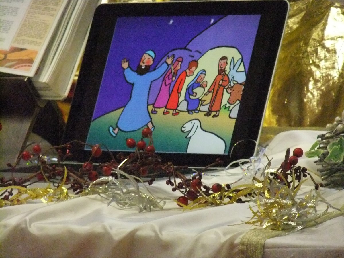 Tout joyeux, ils courent annoncer la bonne nouvelle de la naissance de JESUS.