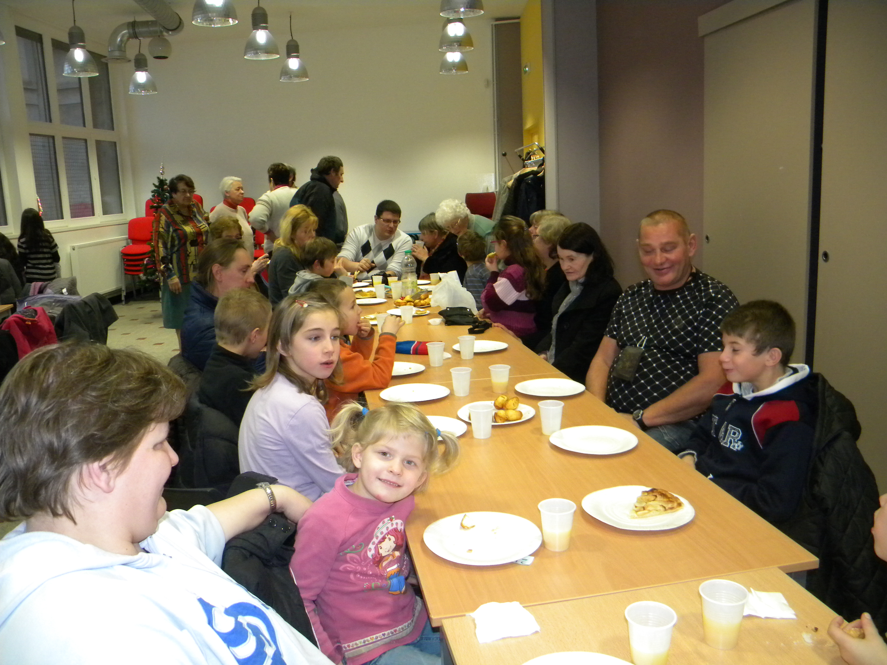 Gouter de noel A  hautmont (4)