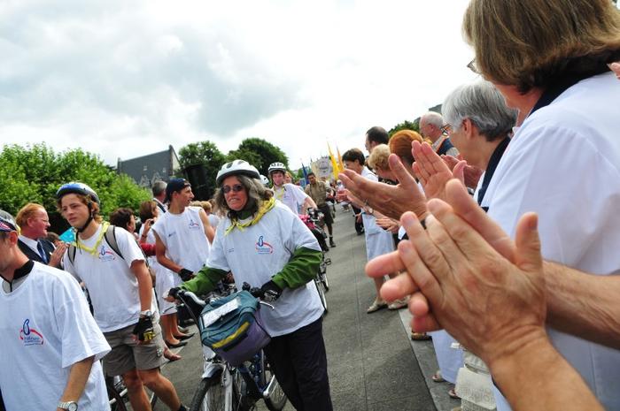 Les cyclistes arrivent