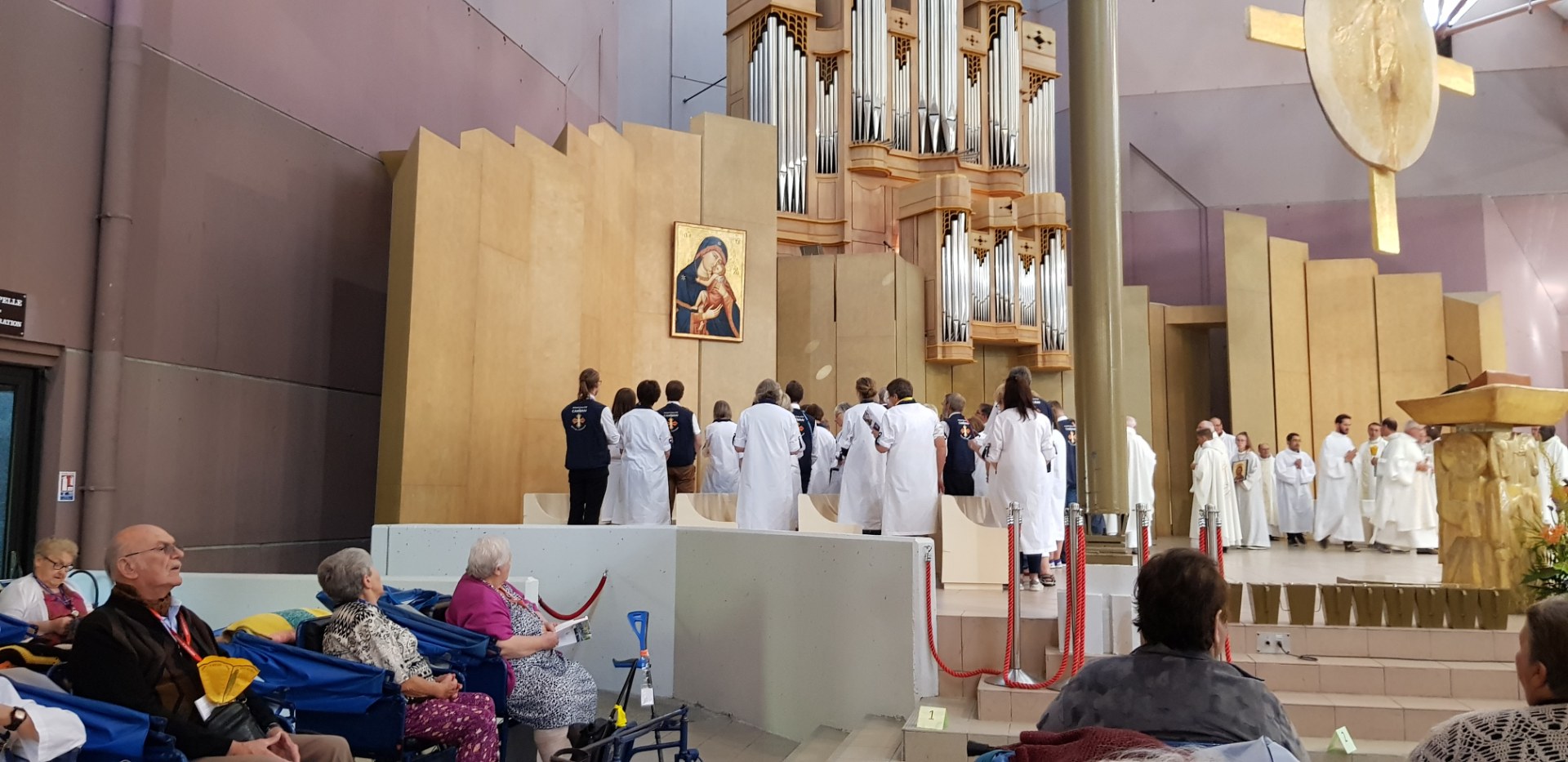 Lourdes 2018 - photos onction malades (116)