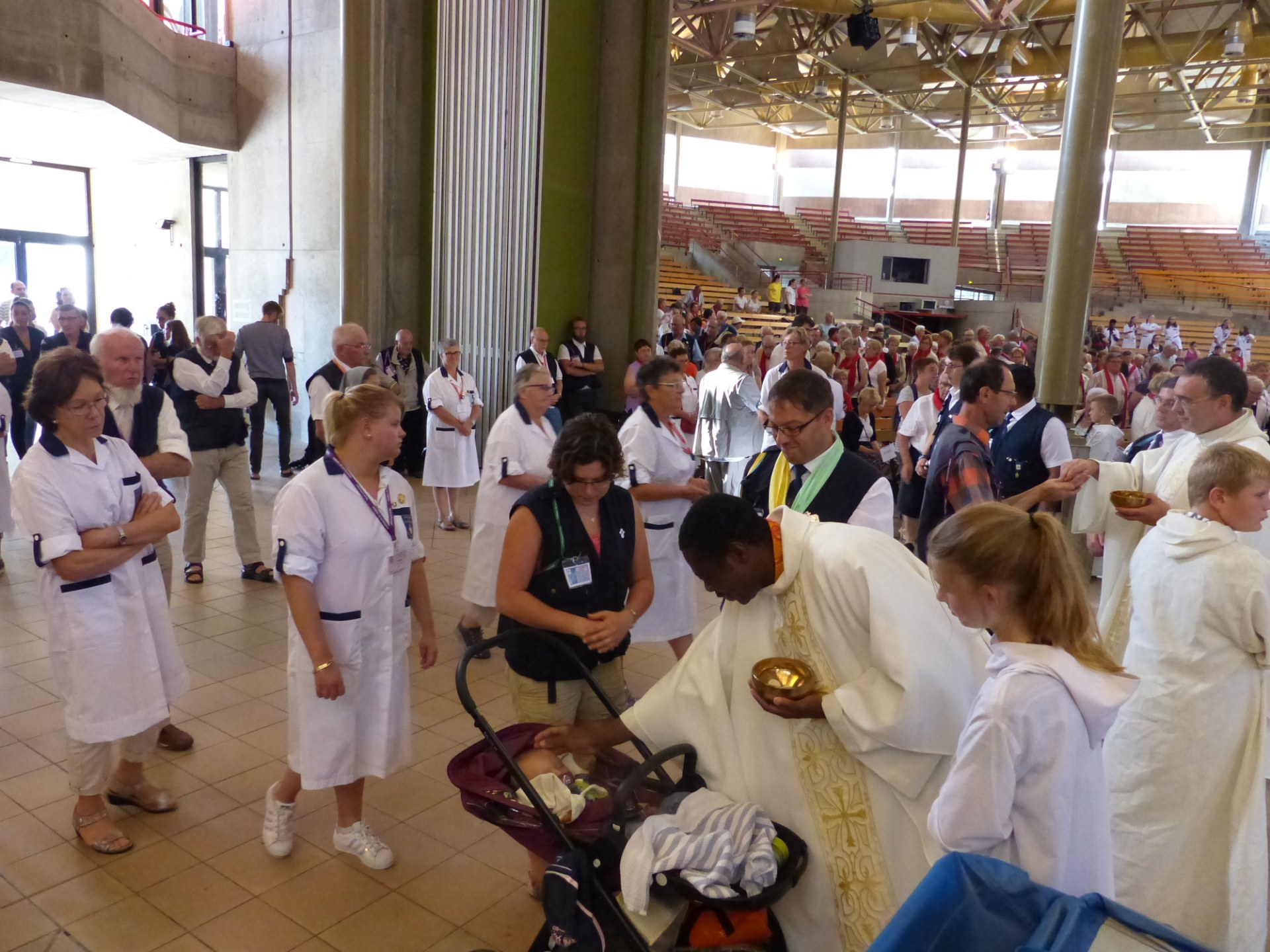 Lourdes 2018 - photos onction malades (129)