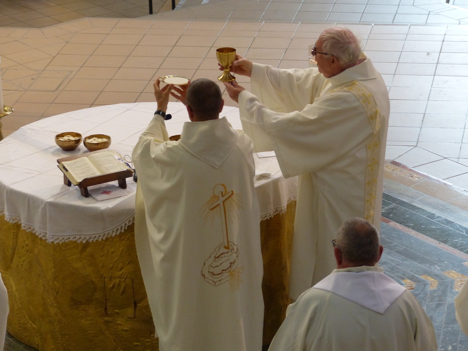 Lourdes 2018 - photos onction malades (69)