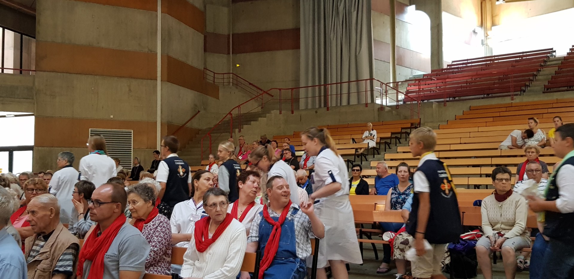 Lourdes 2018 - photos onction malades (81)