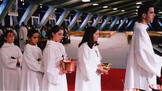 Lourdes2008-Servants