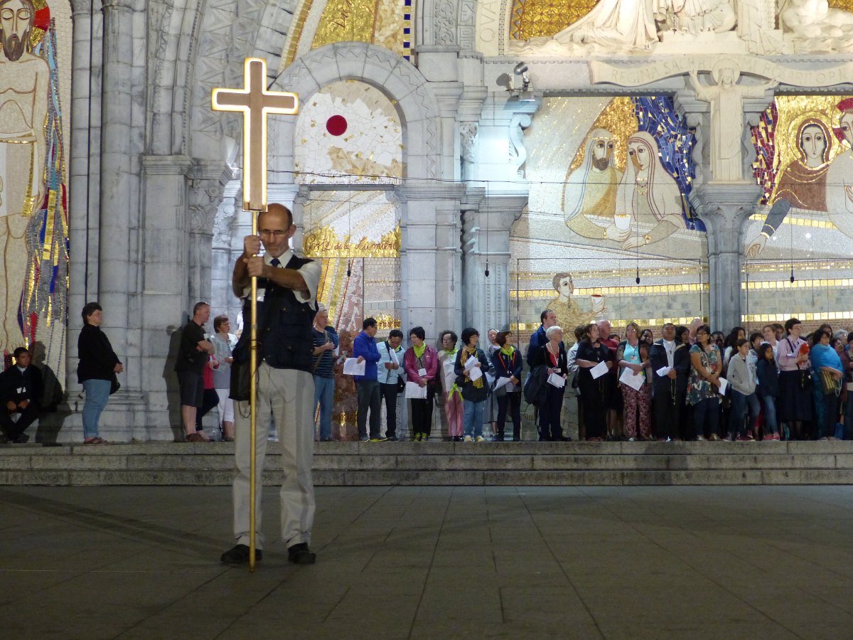 Lourdes2015_procession-mariale 29