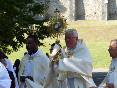 Lourdes2016-02-pro_st_sacrement