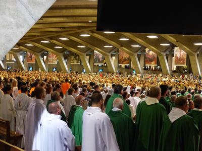 Lourdes2016_04_messeinternationale 7