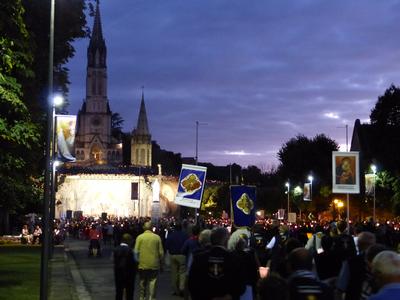 Lourdes2016_04_procession mariale 10