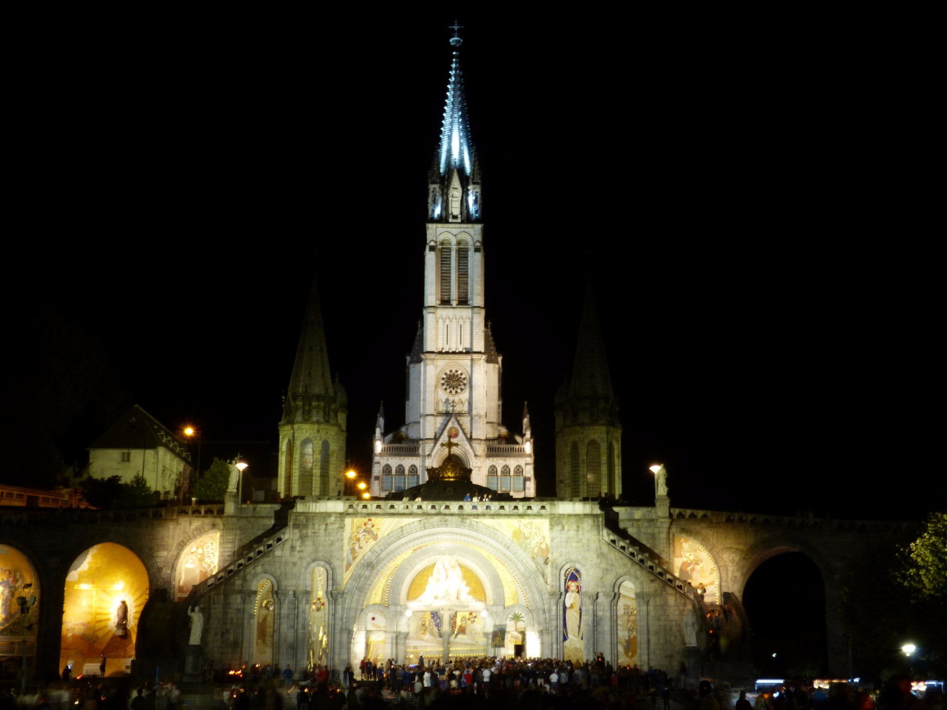 Lourdes2016_04_procession mariale 22