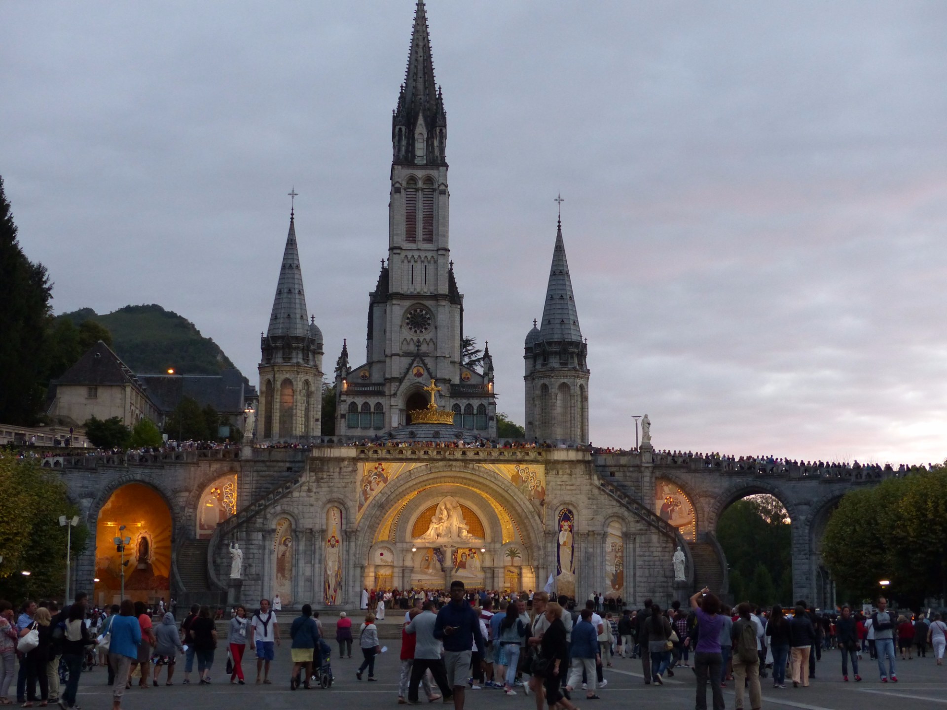 Lourdes2016_04_procession mariale