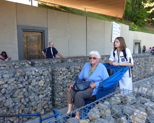 Lourdes2018-photos piscine chemin de l'eau (8)