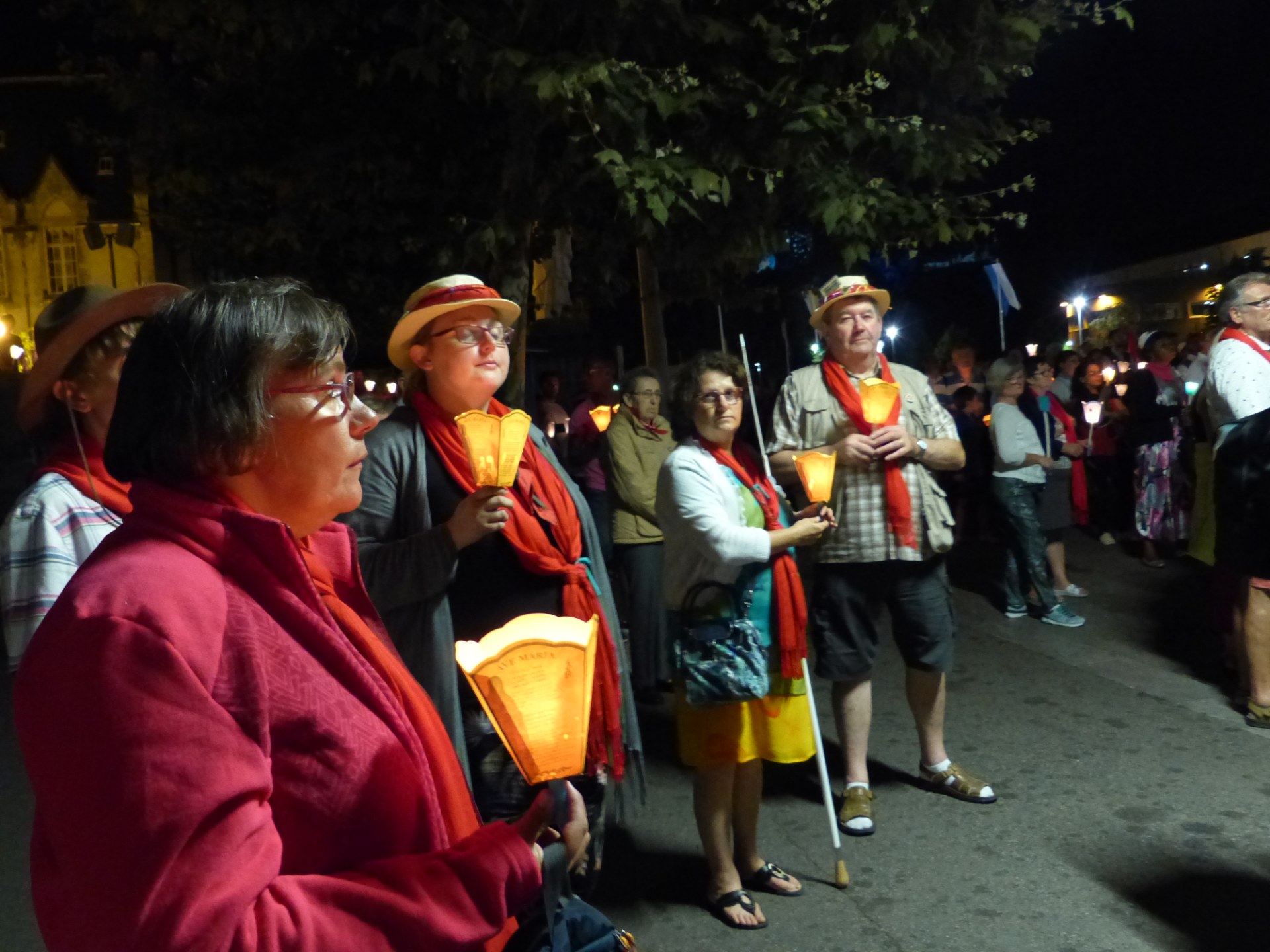 Lourdes2018-photos procession flambeaux 2 (12)