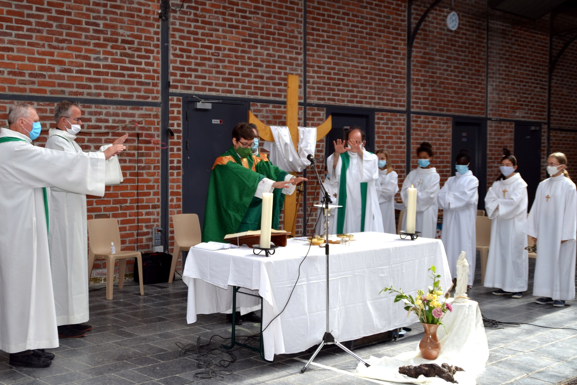 Messe de prémices de l'abbé Maxence Leblond 4