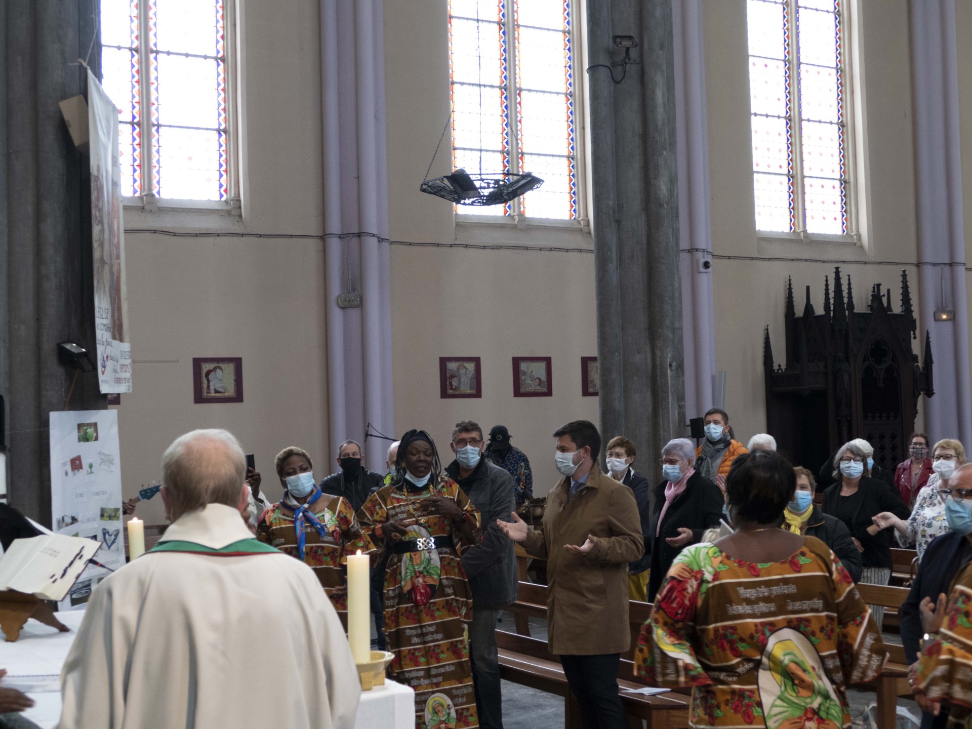Messe installation Paul Iwanga 27.09 (11)