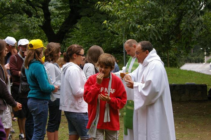 messe au mont des Béatitudes