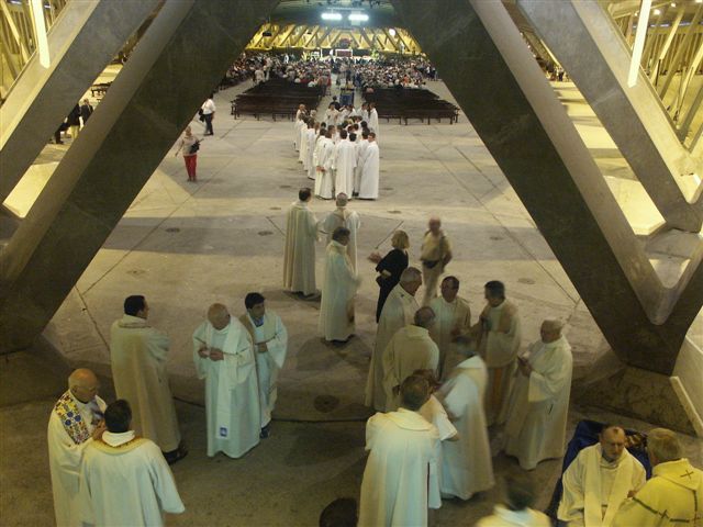 Messe d'onction des malades à la Basilique St Pie