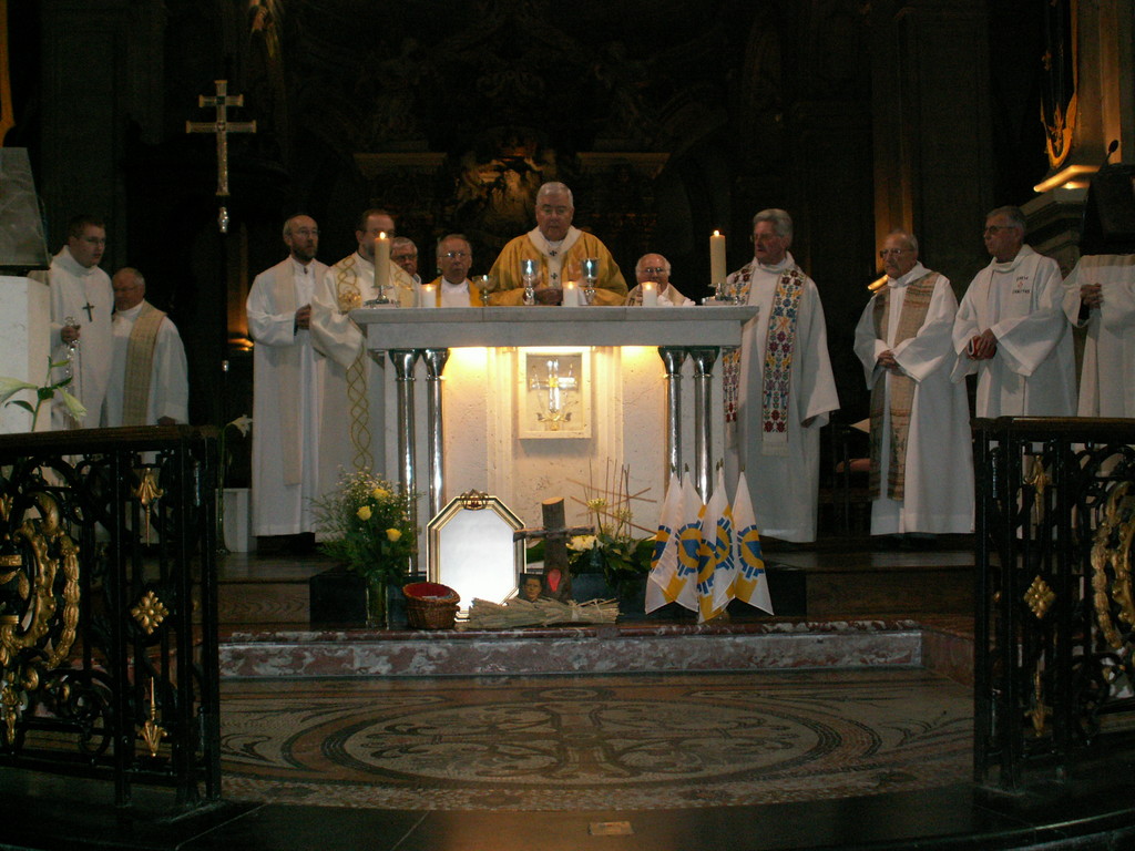 Messe presidee par Mgr Garnier