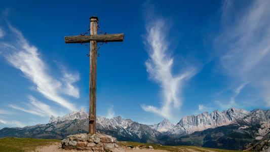 mountain-peak-8289759_1280