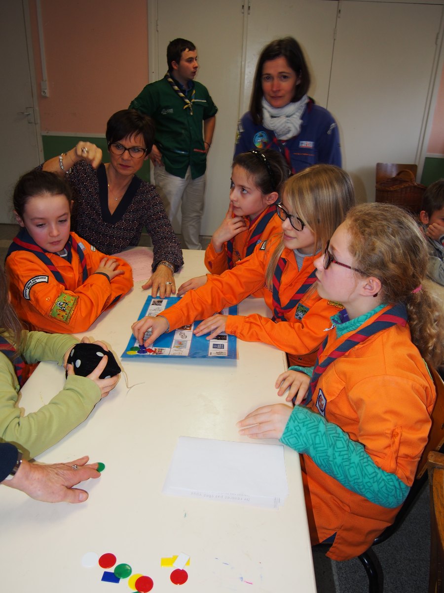 NDBE_scouts_Secours_Cath 6