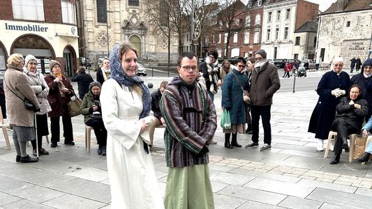 Noel 2025 parvis (1)