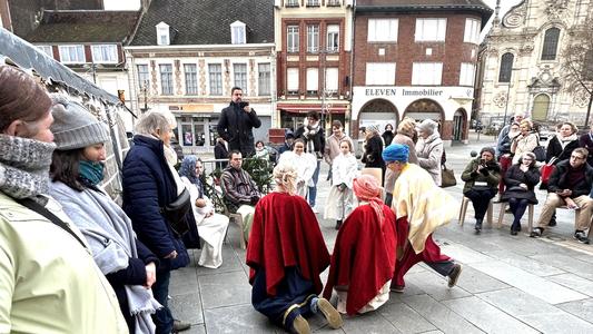 Noel 2025 parvis (5)