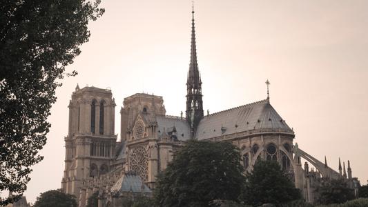 notre-dame-de-paris-france