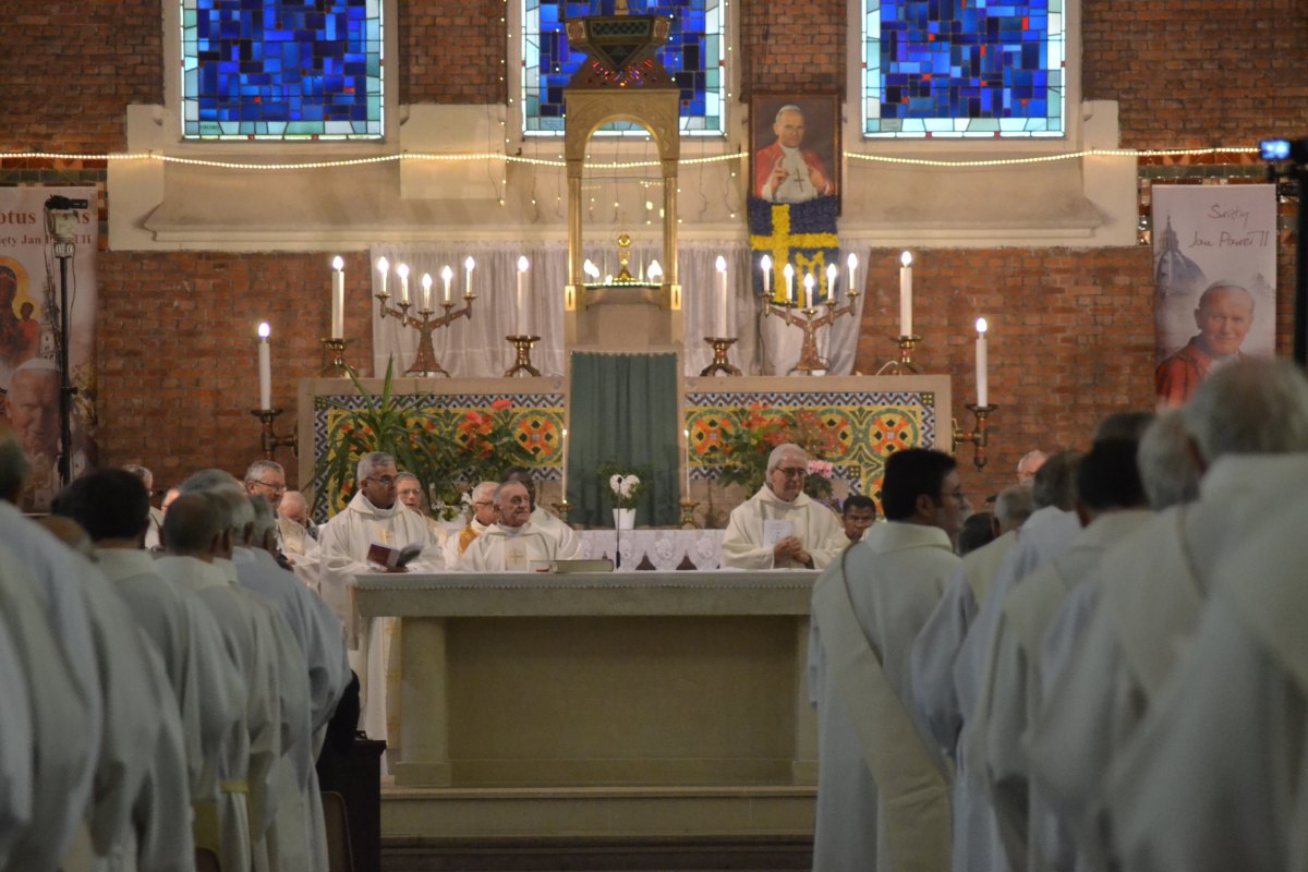 ordinations diaconales2015 22