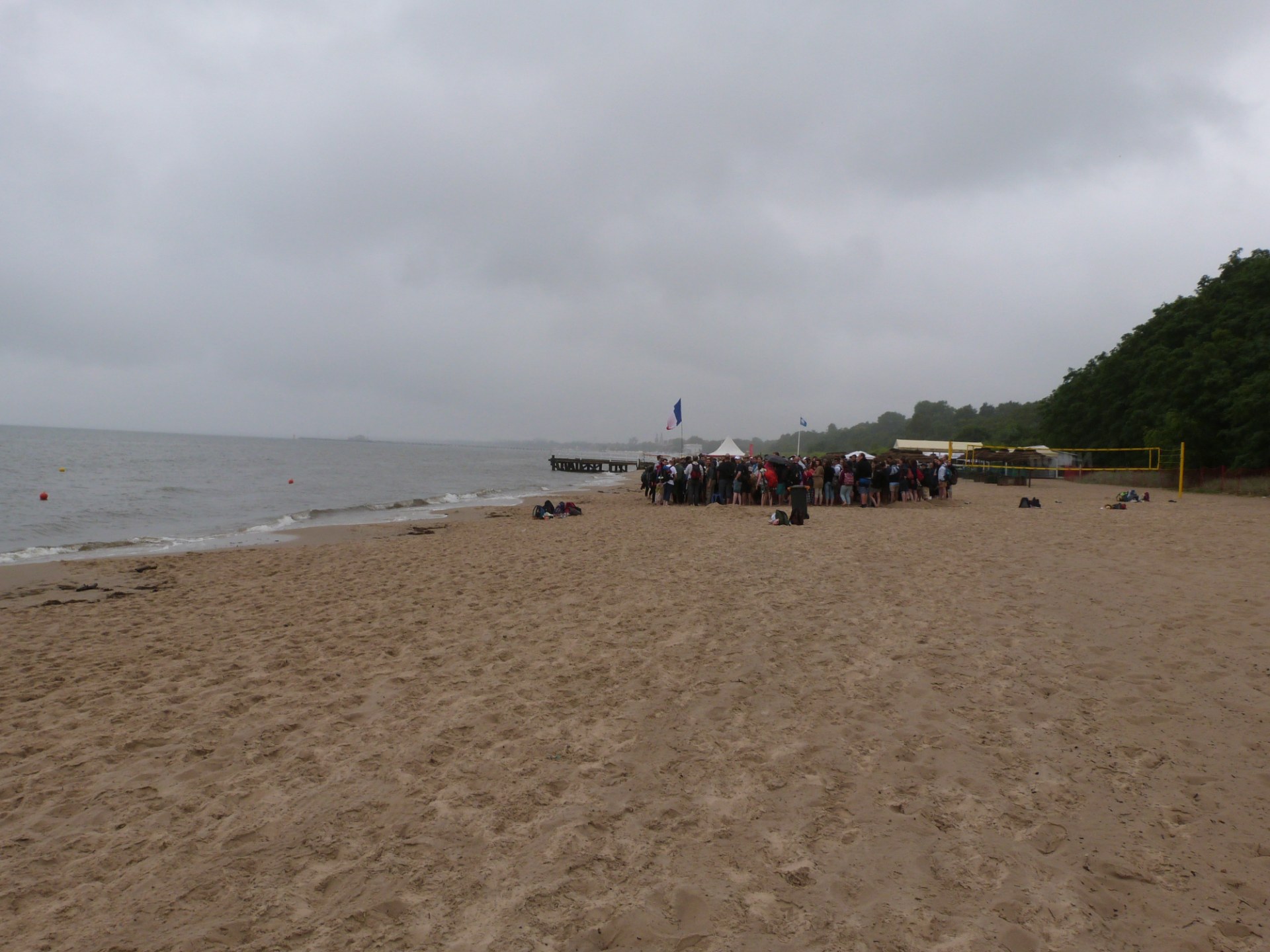 P1130816 marche sur la plage vers Sopot