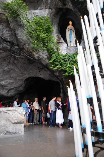 Passage à la grotte