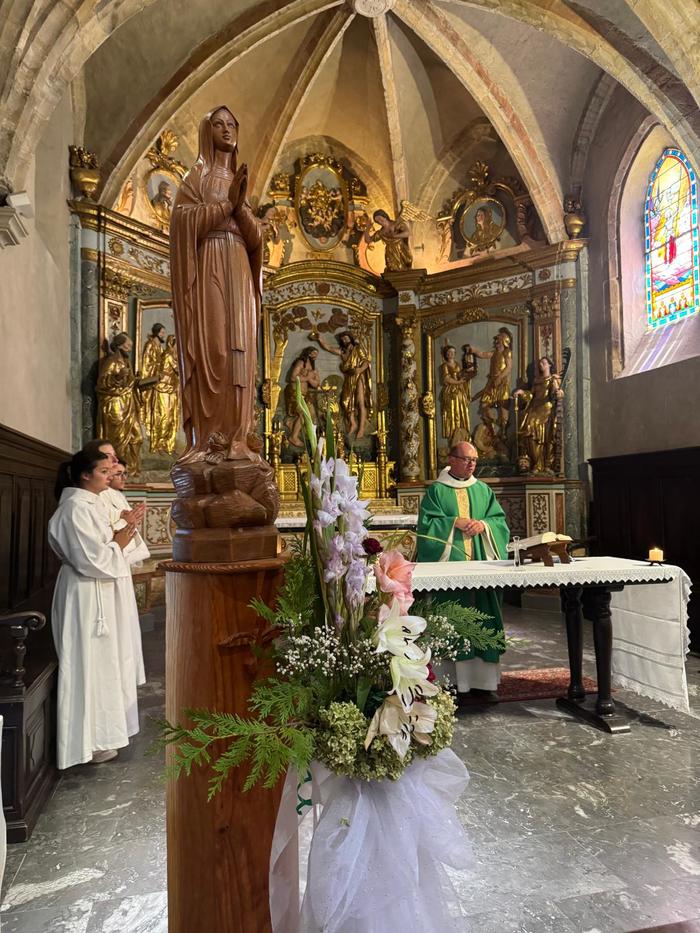 pele jeunes Image 2025-08-24 at 07.28.00 (3)