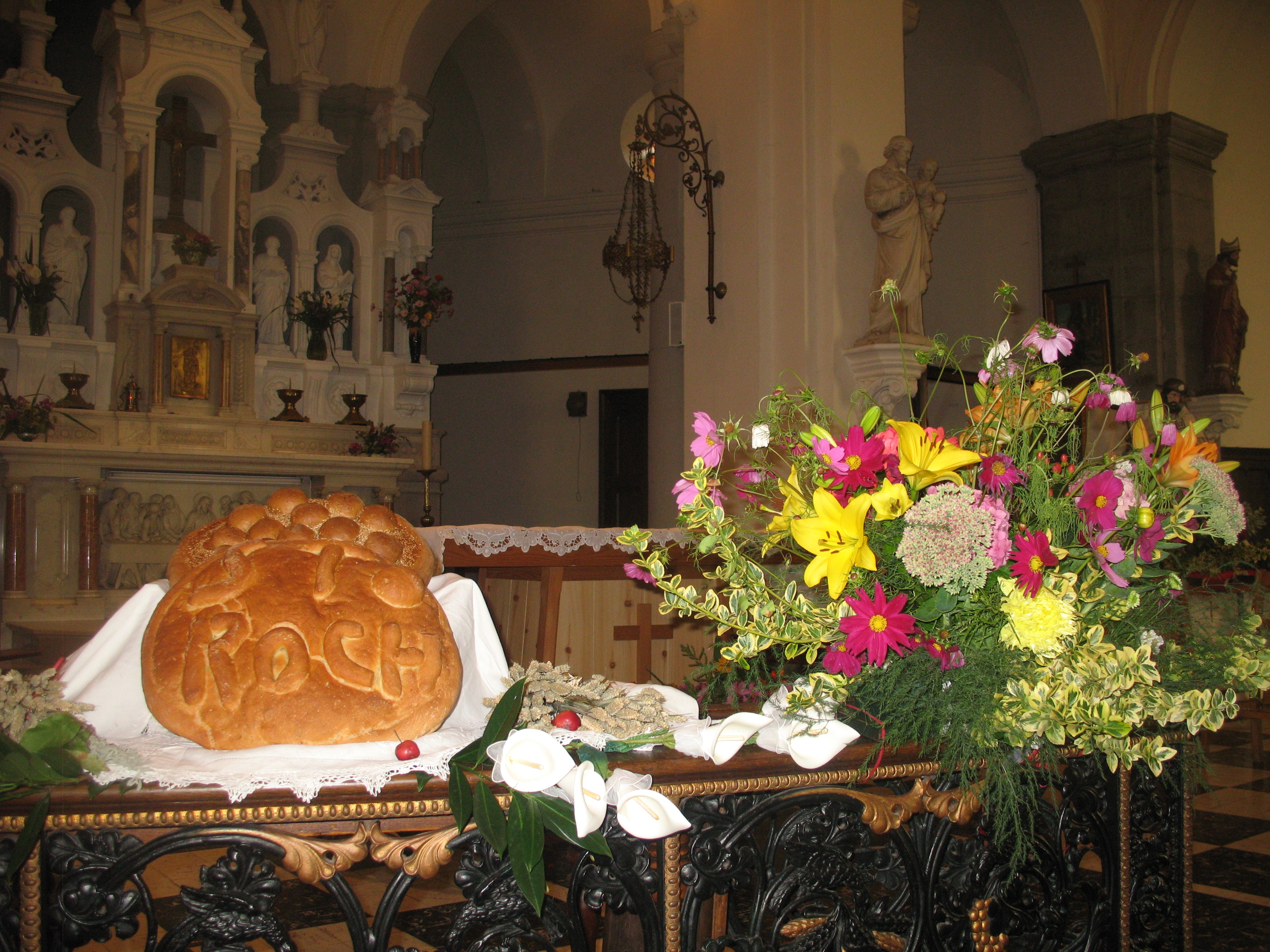Les "pains de Saint Roch" ont été déposés dans l'église St Amand