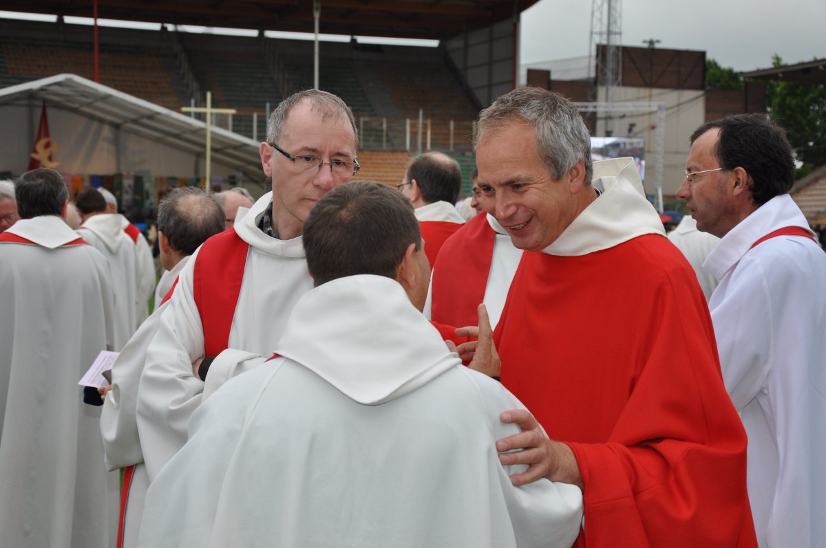 Pentecote 2011 - diocese en fete (105).JPG