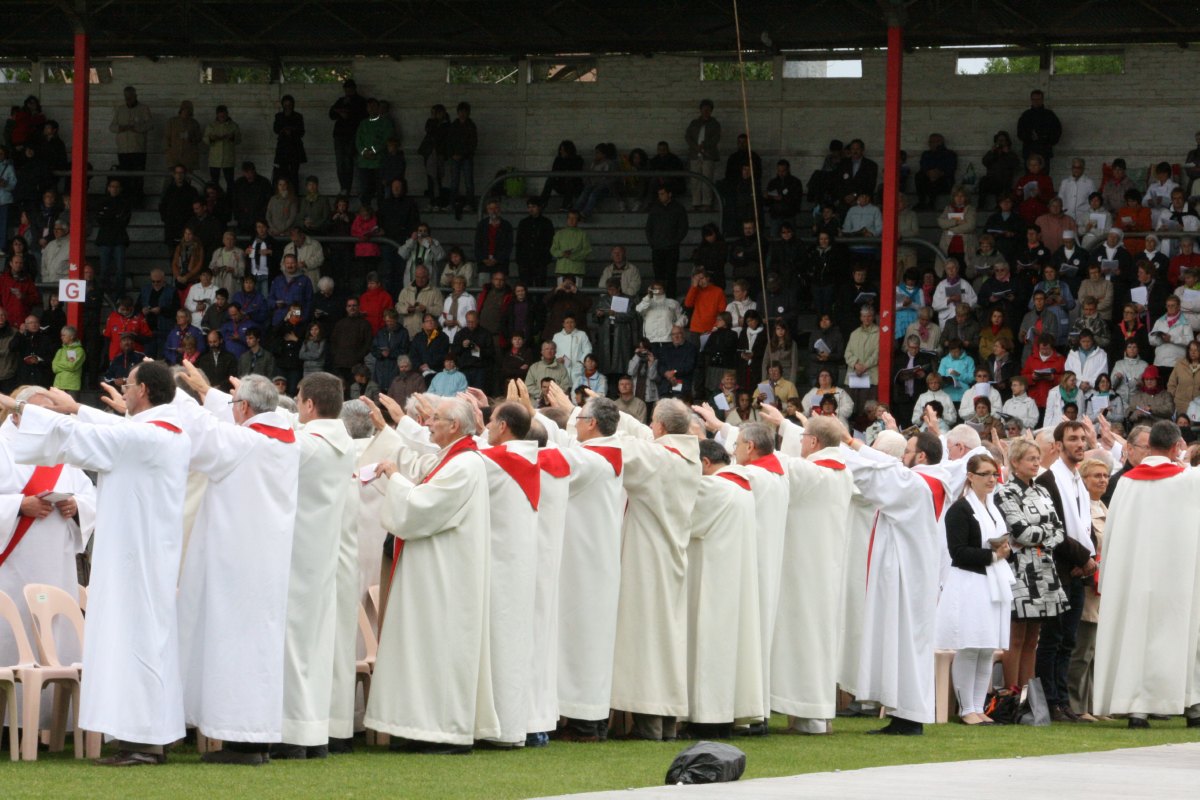 Pentecote 2011 - diocese en fete (211).JPG
