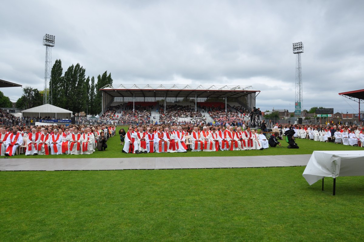 Pentecote 2011 - diocese en fete (244).JPG