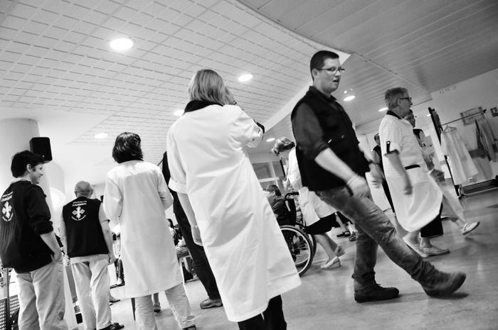 Petite danse à l'hopital Saint Frai