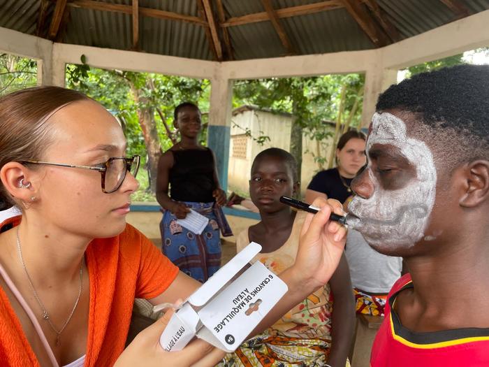 Portrait maquillage togo 5