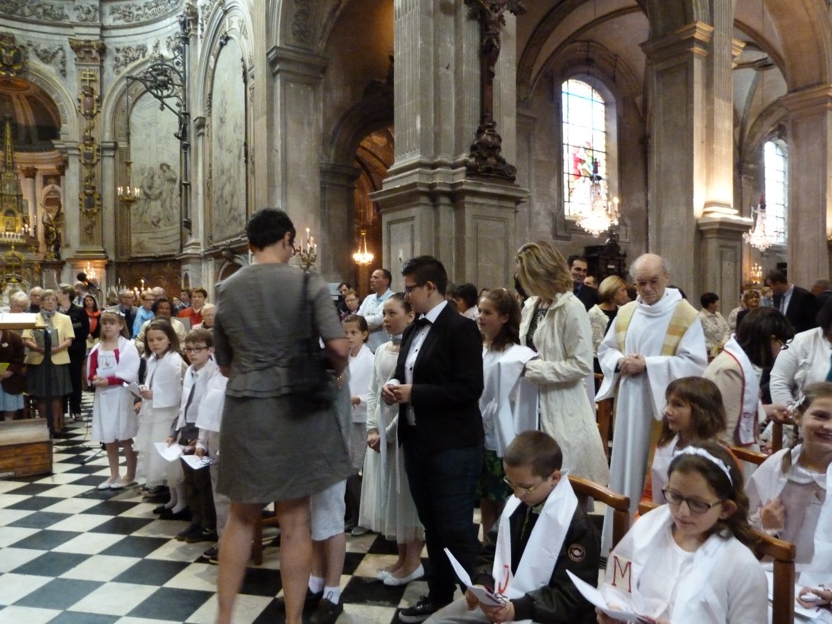 premieres communion st francois et cathedrale 019