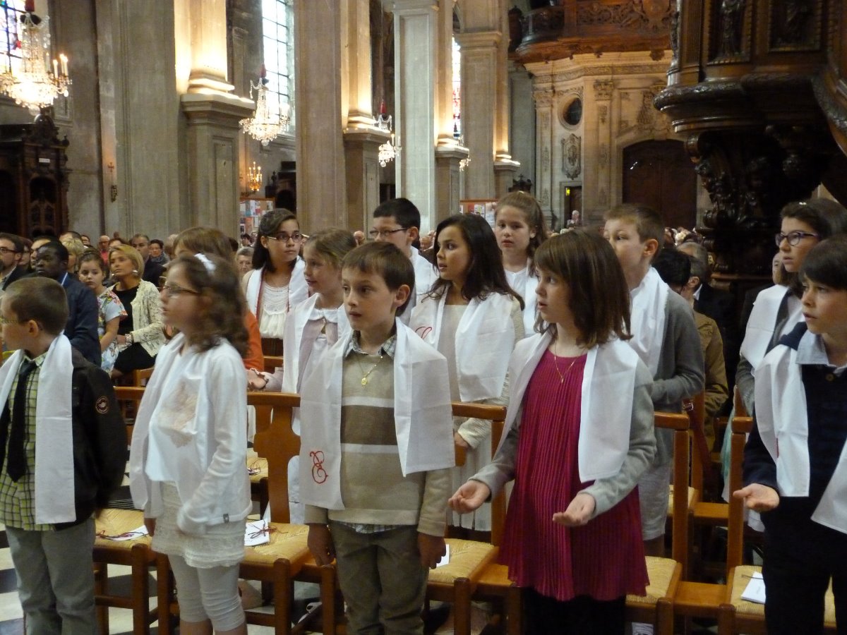 premieres communion st francois et cathedrale 033