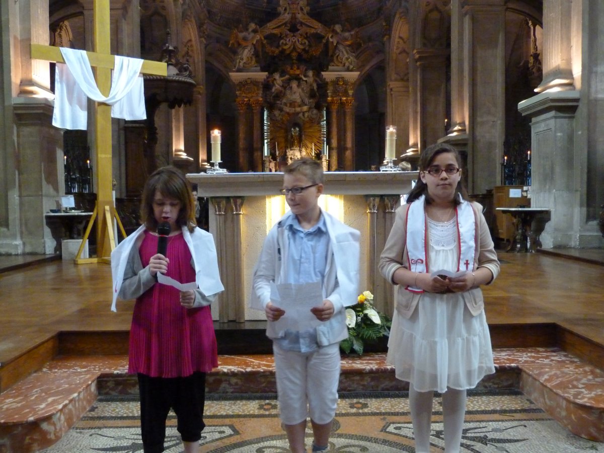 premieres communion st francois et cathedrale 037
