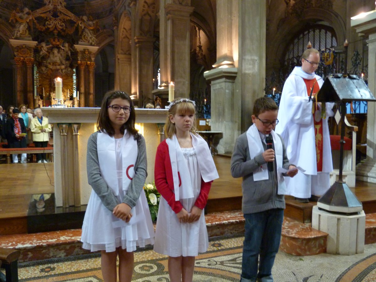 premieres communion st francois et cathedrale 053